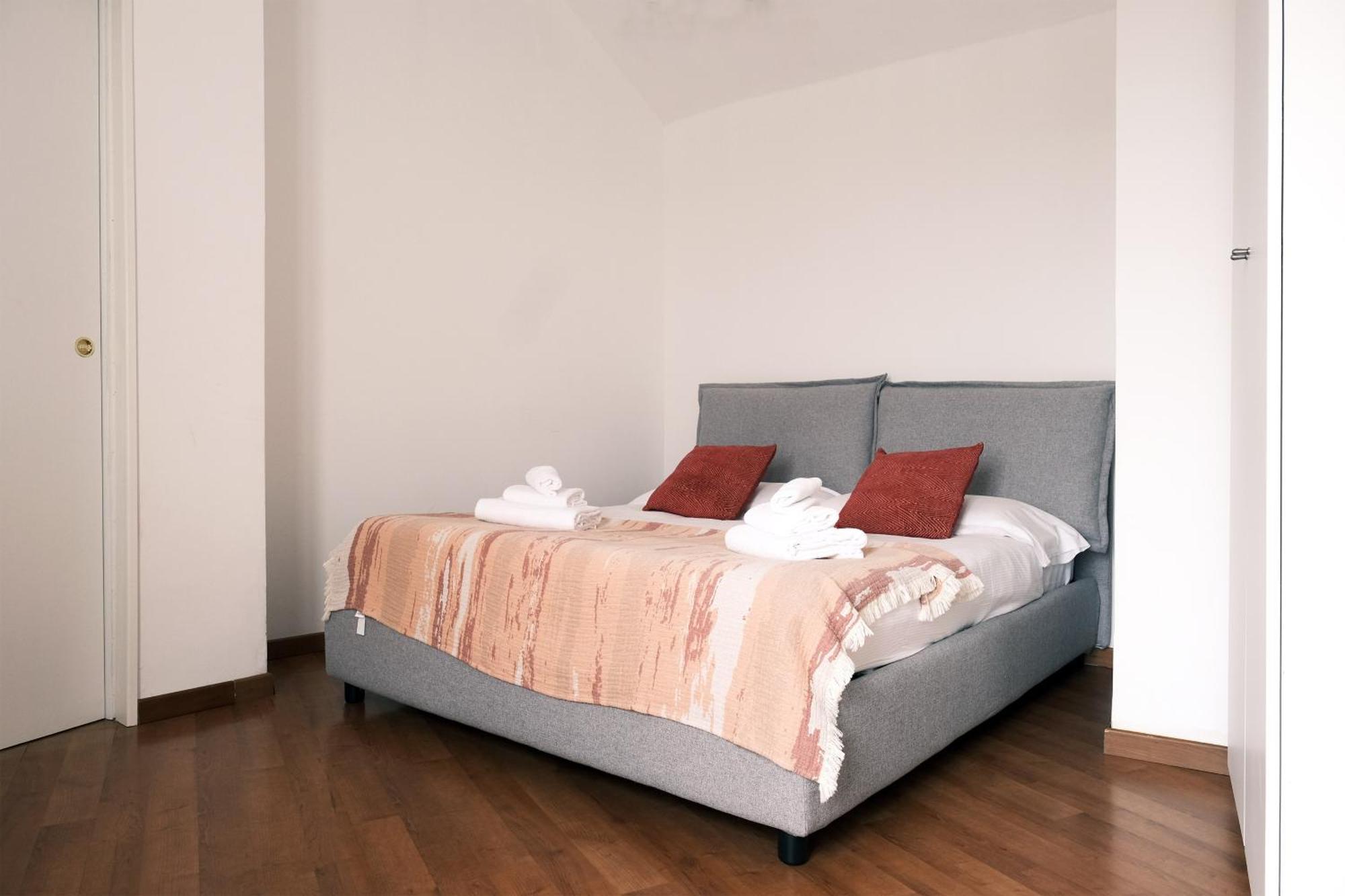 Comecasa 2 Bedrooms Apartment 450Mt From Duomo Milão Exterior foto